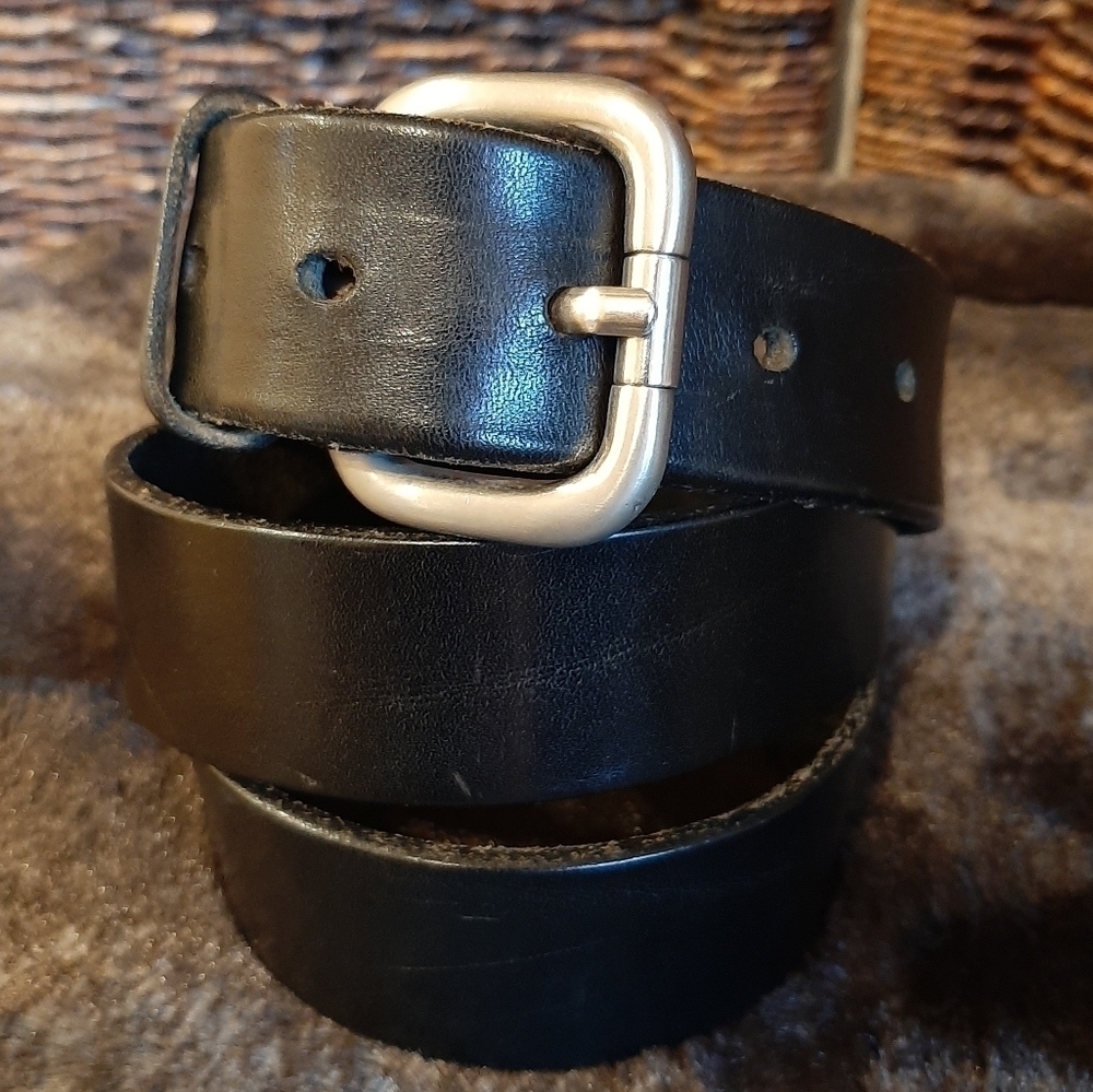 Banana Republic Black Leather Belt Men's 40 Women's Unisex Embroidered Italian